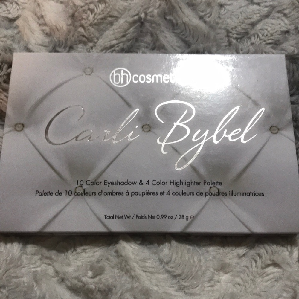 BH Cosmetics X Carli Bybel Palette.